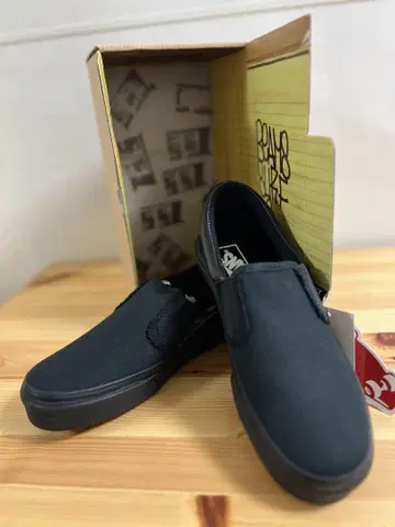 Vans 블랙 슬립온