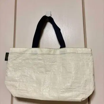 에르베 샤펠리에 토트백 화이트