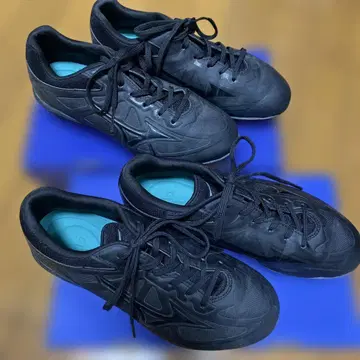 미즈노 스파이크 슈즈 2켤레 세트