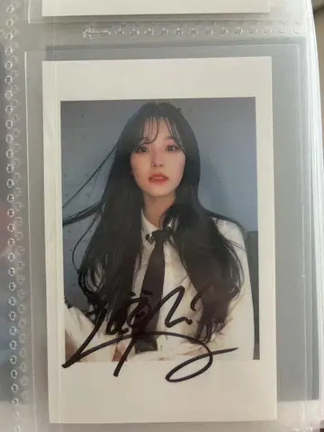 fromis_9 한정판 지훈 친필 사인 폴라로이드 트레이딩 카드