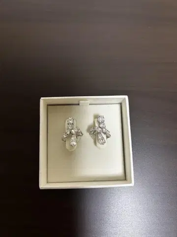 스와로브스키 SWAROVSKI 귀찌 여성용