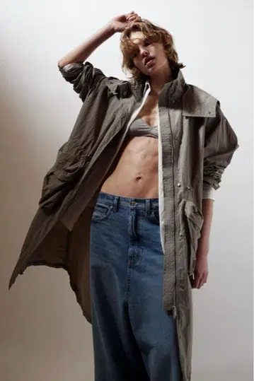 ZW COLLECTION 포켓 후드티