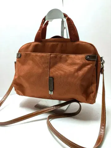 레노마 숄더 & 토트백 뒷모습에 캐리용 오비 있음 레노마