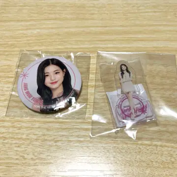 IZONE IVE 원영 캔뱃지 아크릴 스탠드 2점
