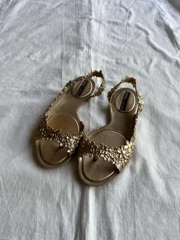 melissa 꽃무늬 샌들