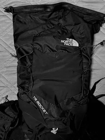 새상품급 [ THE NORTH FACE ] TR ROCKET M 사이즈