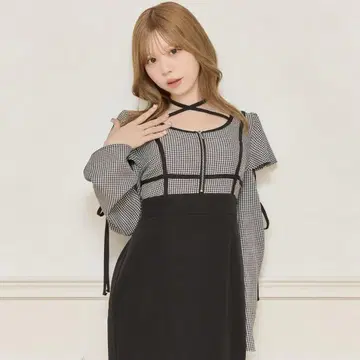 apresjour 아프레 주르 긴팔 플레어 머메이드 원피스