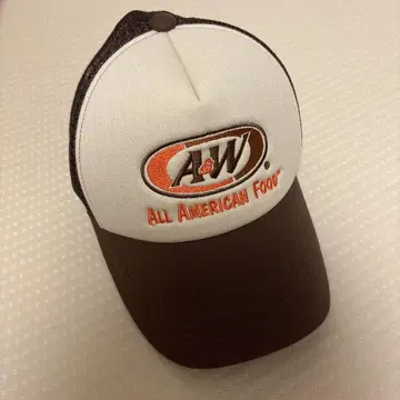 A&W 트래커 캡 화이트/브라운