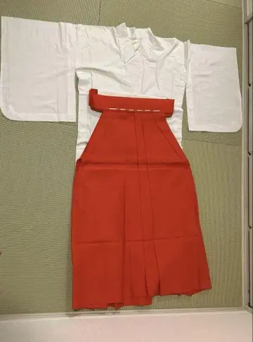 무녀 하카마 의상 카구라 중고