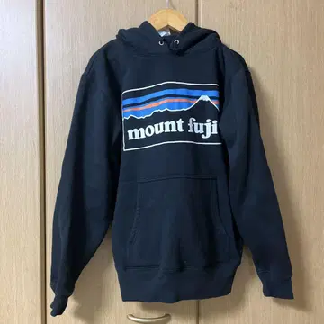 mount fuji 후드 맨투맨 블랙