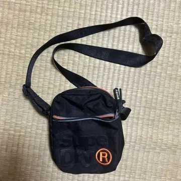 Superdry 블랙 숄더백