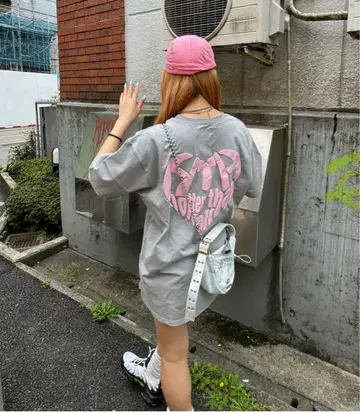 HTH Heart logo tee