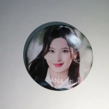 TWICE kurakura 캔뱃지 사나