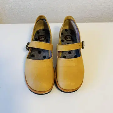 girlielounge 테 momo 스트랩 플랫슈즈 베이지