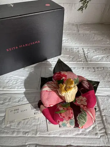 KEITA MARUYAMA 일본 의류 코사지 동백 [ 미사용 ]
