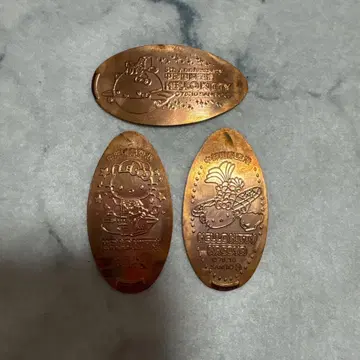 헬로키티 엠보싱 가공 메달 3개 세트 주부 국제공항