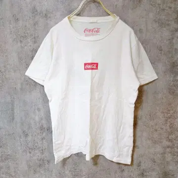 [구제 의류] GU 지유 반팔 티셔츠 코카콜라 화이트 S사이즈