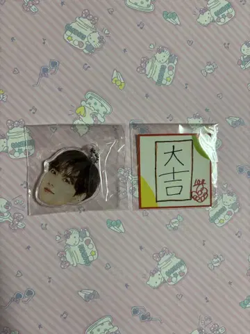 INI 오자키 타쿠미 캡슐 토이