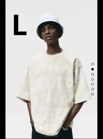 [ 익명 배송 ] ZARA T셔츠 베이지 화이트 L 택 포함