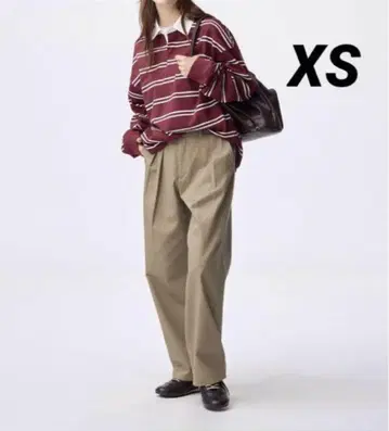 미사용 새상품 GU 치노 바렐 레그 턱 팬츠 XS