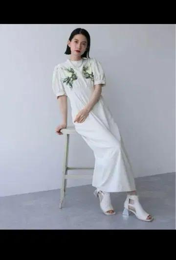 HARE 플라워 스트레이트 원피스 레이스 블랙 꽃무늬