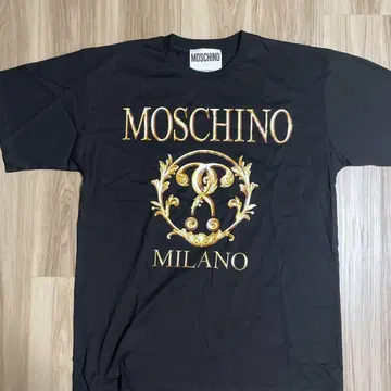 MOSCHINO 블랙 T셔츠