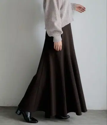 서니 라벨 머메이드 플레어 스커트 맥시 롱