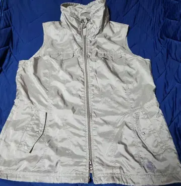 골프웨어 먼싱웨어 실버 지퍼 하이넥 베스트