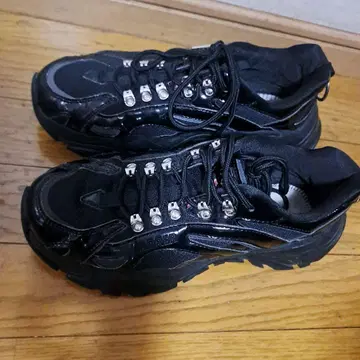 FILA ADREA 블랙 스니커즈 27.0cm