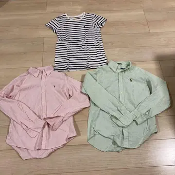 랄프 로렌 스트라이프 버튼 셔츠 2장과 보더 티셔츠 세트입니다.