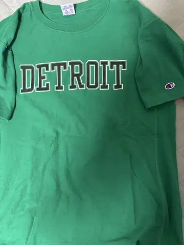 Champion DETROIT T셔츠 L 사이즈 그린