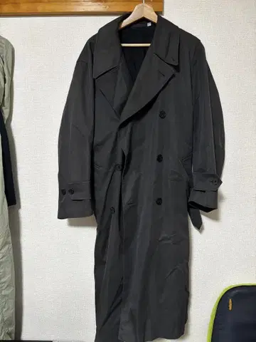블랙 트렌치코트 더블 브레스트
