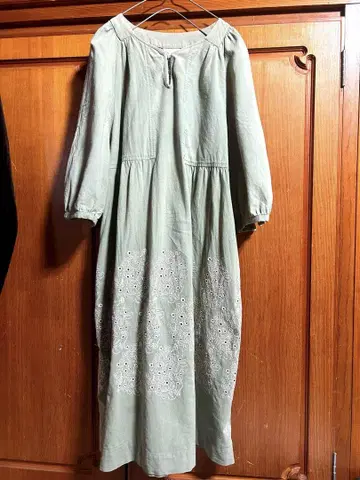 미나 페르호넨 자수 롱 원피스