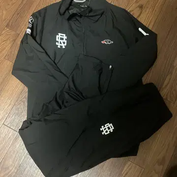 러프앤스웰 셋업 TEAM DUCKBILLS m 사이즈