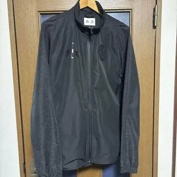 새상품급 PUMA 푸마 evo 1fc 블랙 집업 자켓