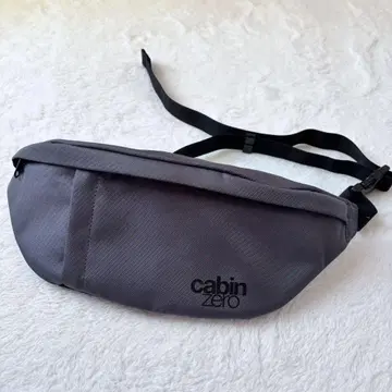 새상품 CABIN ZERO 캐빈제로 힙색 바디백 그레이