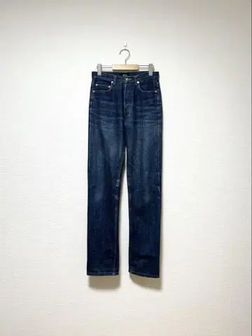 A.P.C 스트레이트 데님 팬츠 청바지 빨간 귀