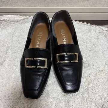 DIANA 버클 블랙 로퍼