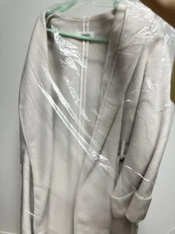 스나이델 베이지 롱 코트