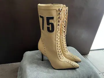 빈티지 레이스업 부츠 하이힐 75 디자인