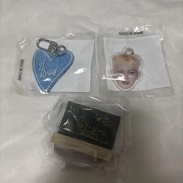 treasure 팝업 캡슐 토이