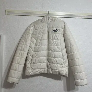 PUMA 아이보리 다운 자켓 후드 부착