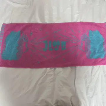 코레사와 눈에서 빔 타월