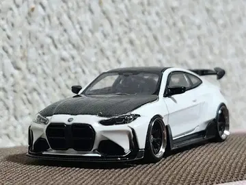 1/64 BMW M4 와이드 펜더 STREET WARRIOR