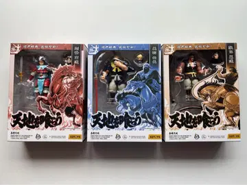 천지를 먹는 자 피규어 유비 관우 장비 3체 세트 캡콤