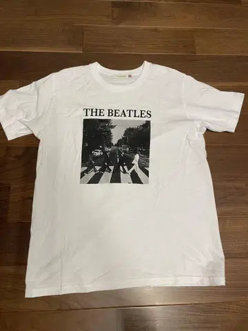 THE BEATLES 애비 로드 티셔츠