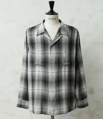 [ 새상품 ] WAIPER x TOWN CRAFT 옴브레 루프 칼라 셔츠