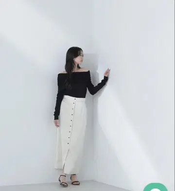 natural beauty basic 프론트 버튼 내로우 스커트