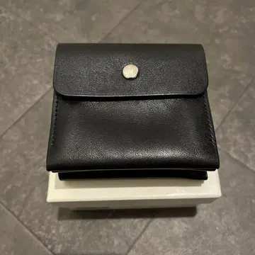 Standard Supply 블랙 접이식 지갑