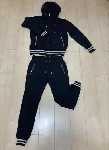 Rady 블랙 후드 부착 맨투맨 셋업